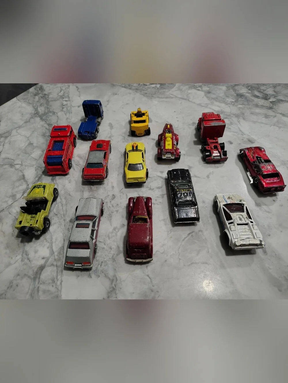 Vintage Hot Wheels Diecast Cars (13)
